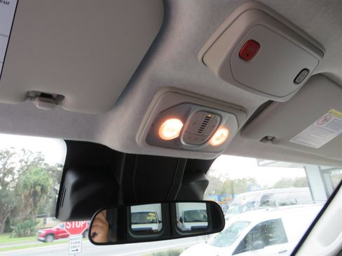 Used 2022 RAM ProMaster 2500 image 9