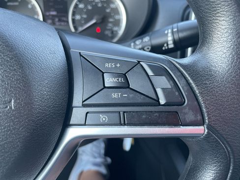 Used 2022 Nissan Versa S image 14