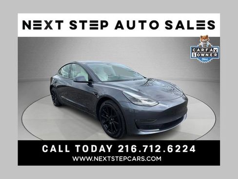 Used 2021 Tesla Model 3 Long Range image 1