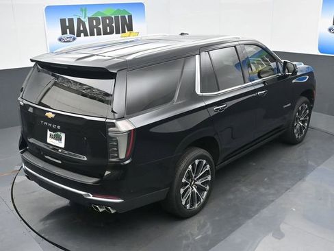 Used 2025 Chevrolet Tahoe High Country AWD/4WD image 28