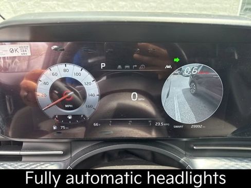 Used 2024 Kia Carnival SX Prestige FWD image 22