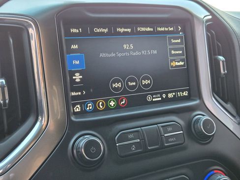 Used 2021 Chevrolet Silverado 1500 LT Trail Boss AWD/4WD image 17