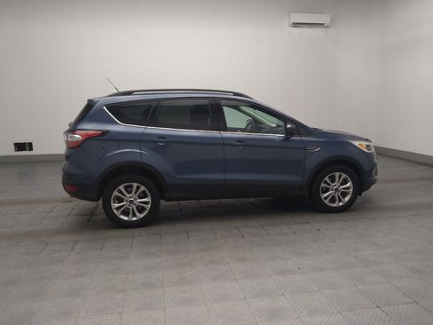 Used 2018 Ford Escape SE w/ Ford Safe & Smart Package AWD/4WD image 10