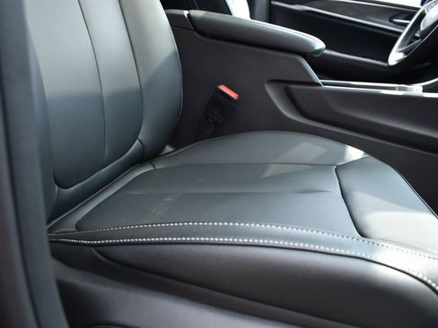 Used 2025 Jeep Grand Cherokee Limited w/ Black Appearance Package image 70