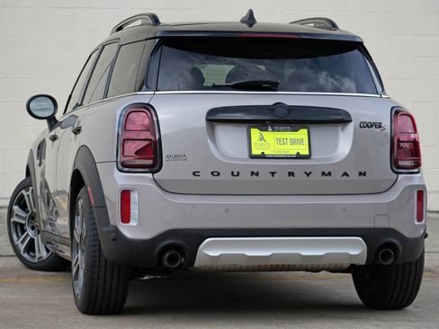 Used 2022 MINI Cooper Countryman S w/ Convenience Package FWD image 5