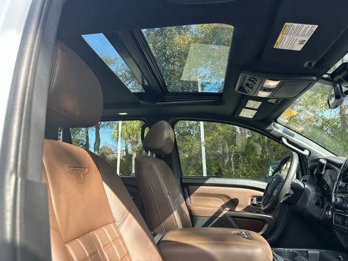 Used 2024 Nissan Titan Platinum Reserve w/ Moonroof Package image 19