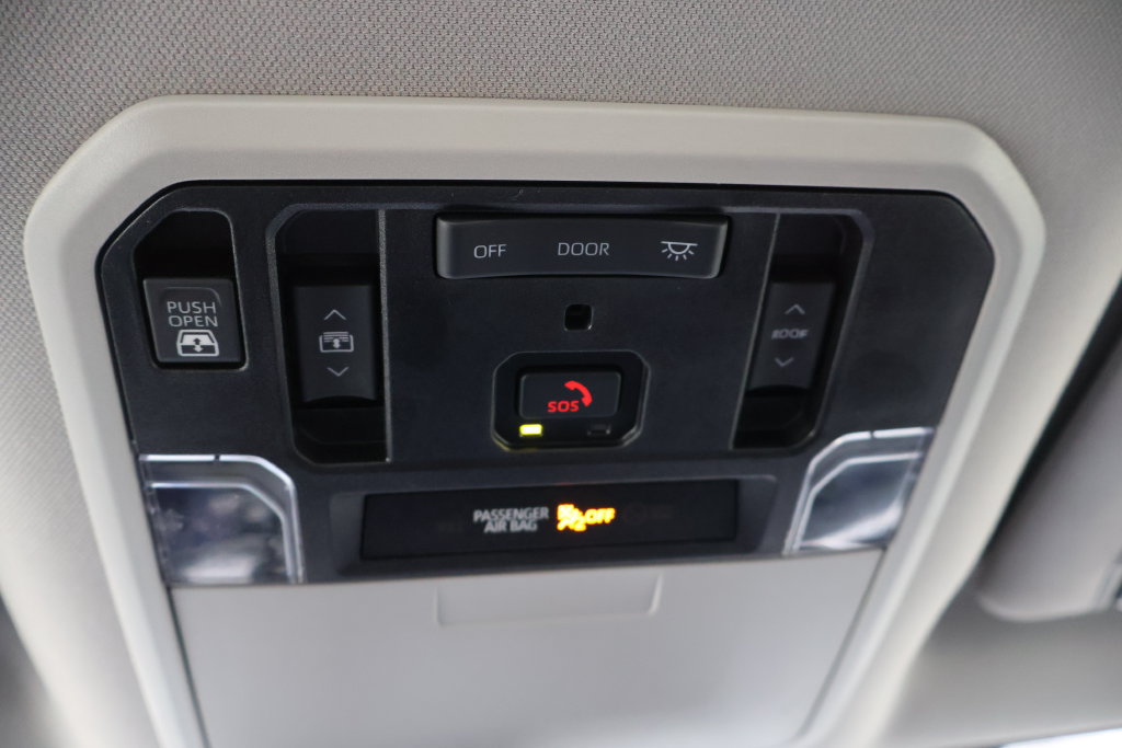 Used 2023 Toyota Tundra Limited AWD/4WD image 37