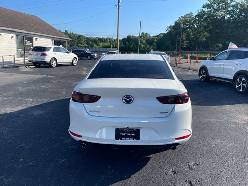 Used 2021 MAZDA MAZDA3 s FWD image 5