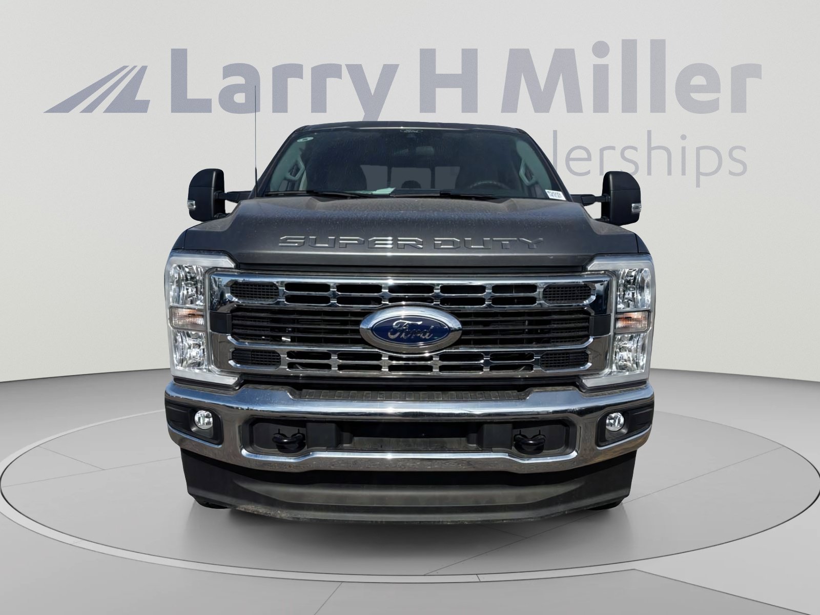 New 2025 Ford F250 XLT w/ FX4 Off-Road Package AWD/4WD image 8