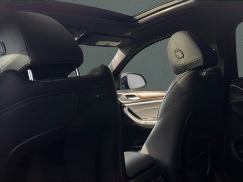 Used 2020 BMW X4 xDrive30i w/ Premium Package image 8