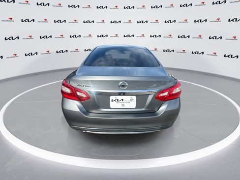 Used 2017 Nissan Altima 2.5 S w/ Power Driver Seat Package image 7