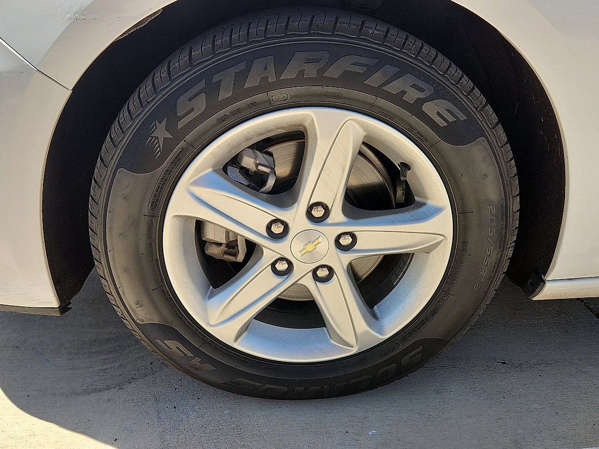 Used 2024 Chevrolet Malibu LT FWD image 5