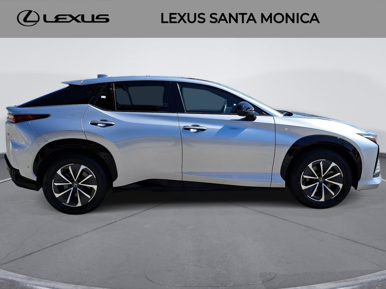 Used 2023 Lexus RZ 450e Premium w/ Technology Package AWD/4WD image 4