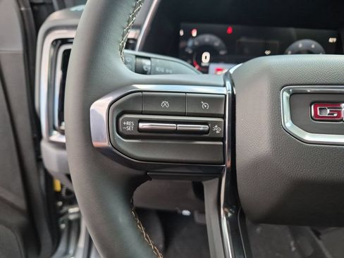 New 2026 GMC Canyon AT4 w/ Technology Plus Package AWD/4WD image 24