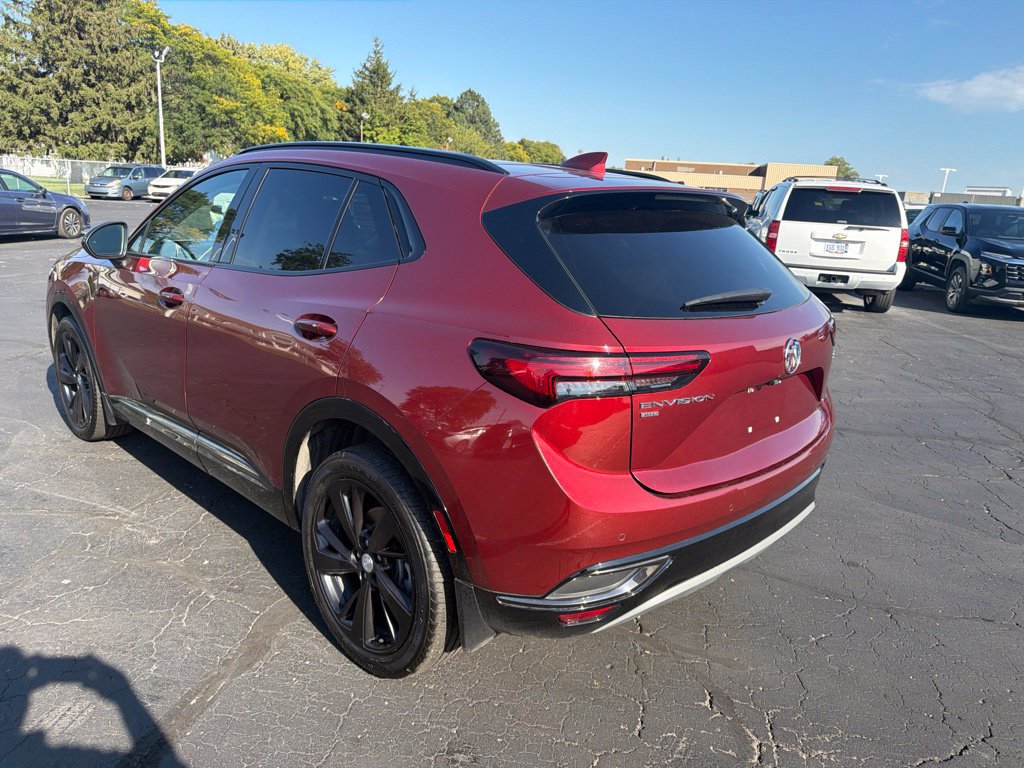 Used 2021 Buick Envision Essence w/ Sport Touring Package AWD/4WD image 8