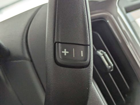 Used 2024 Chevrolet Silverado 1500 Custom AWD/4WD image 17