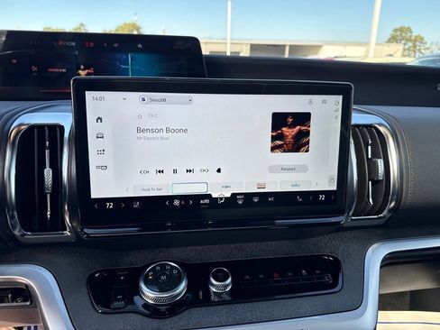 New 2026 Ford Expedition Tremor image 28