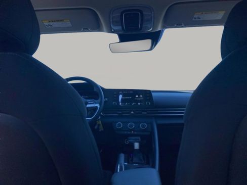 New 2026 Hyundai Elantra SE image 33