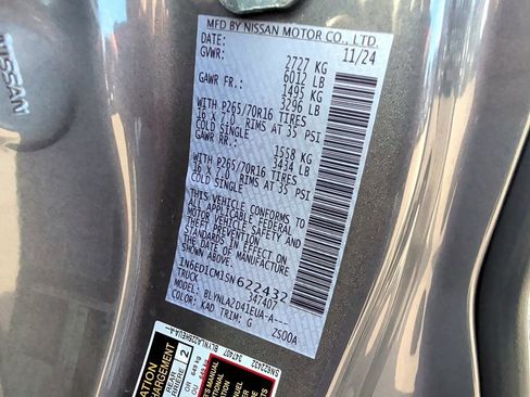 Used 2025 Nissan Frontier S image 32