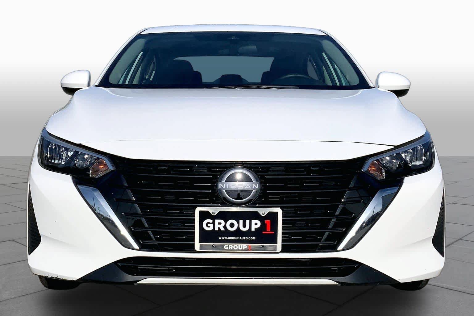 Used 2025 Nissan Sentra S FWD image 4