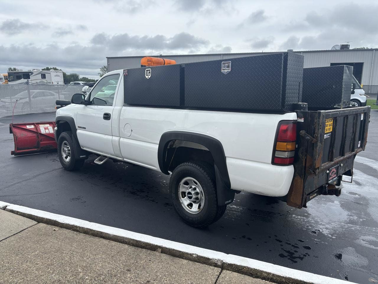 Used 2007 GMC Sierra 3500 W/T AWD/4WD image 5
