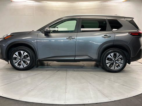 Used 2023 Nissan Rogue SV w/ SV Premium B Package AWD/4WD image 2