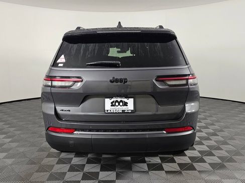New 2026 Jeep Grand Cherokee L Limited w/ Limited Altitude Package image 5