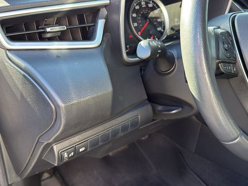 Used 2021 Toyota Corolla SE image 7