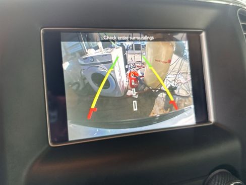 Used 2019 Jeep Grand Cherokee Laredo image 25