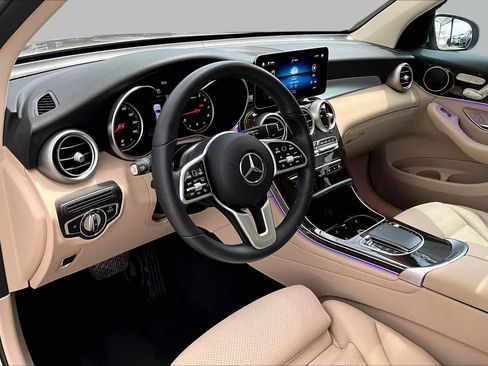Used 2022 Mercedes-Benz GLC 300 image 17