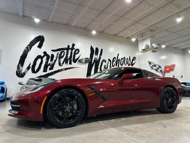 Used 2017 Chevrolet Corvette Stingray Coupe w/ 1LT RWD image 1