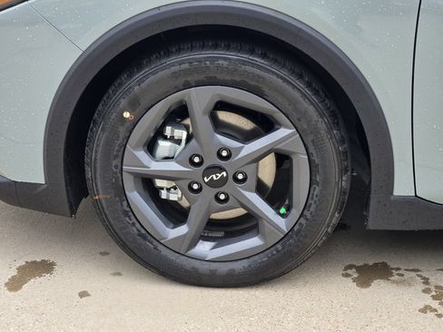 New 2026 Kia K4 FWD image 9