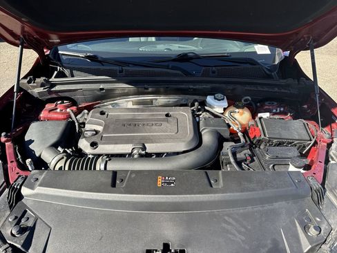 Used 2023 Buick Envision Preferred image 32