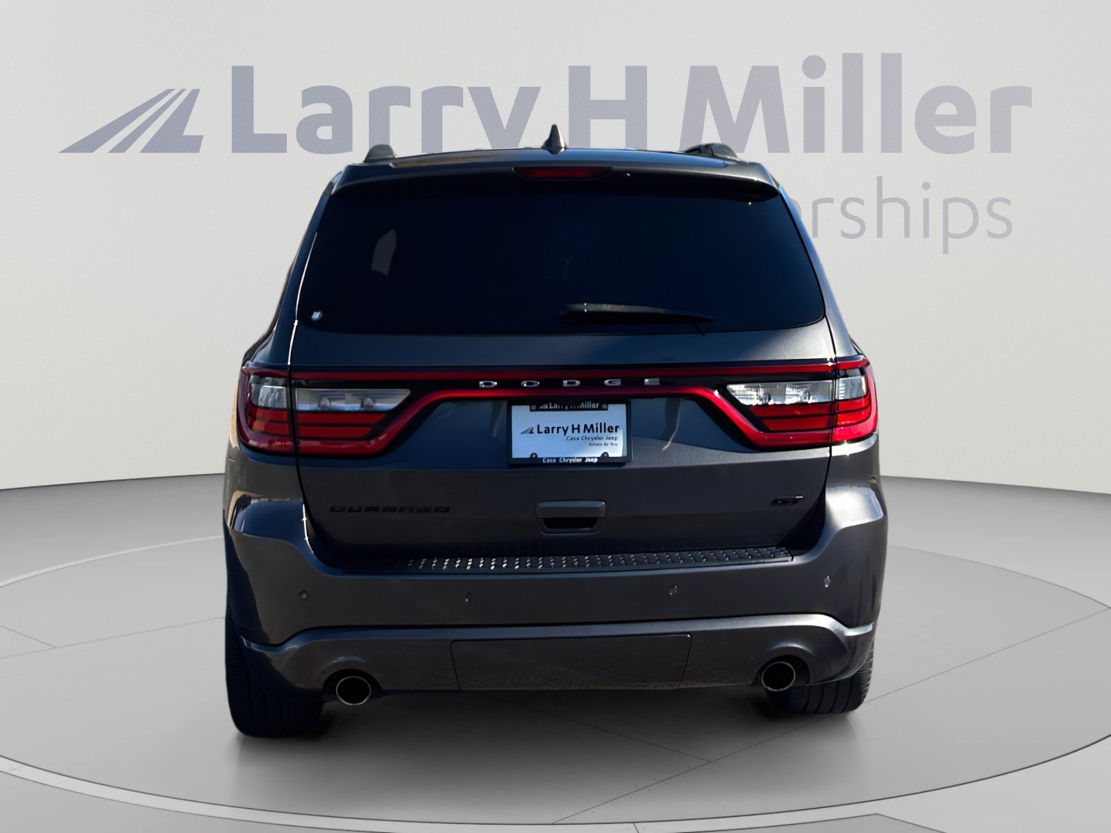Used 2019 Dodge Durango GT RWD image 4