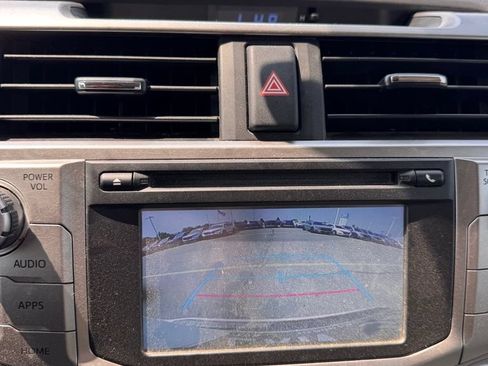 Used 2018 Toyota 4Runner SR5 Premium AWD/4WD image 17