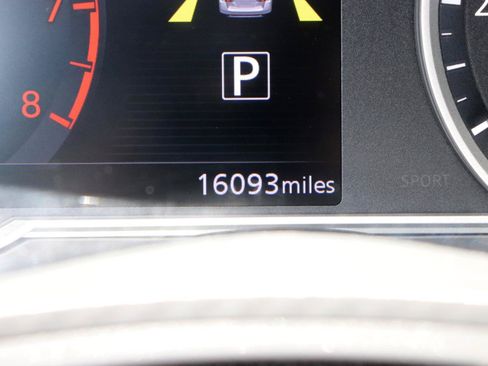 Used 2025 Nissan Versa SV FWD image 25