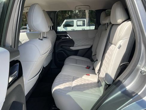 Used 2022 Mitsubishi Outlander SEL AWD/4WD image 29