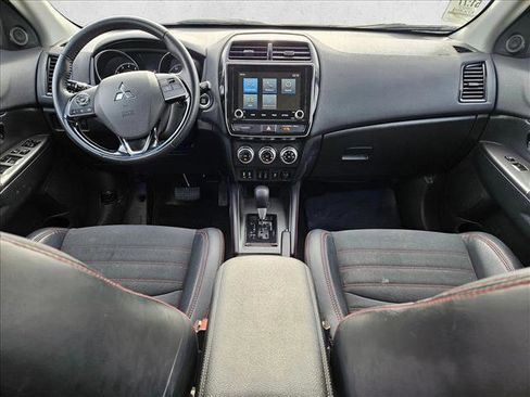 Used 2022 Mitsubishi Outlander Sport SE image 16