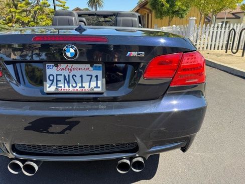 Used 2011 BMW M3 Convertible RWD image 22
