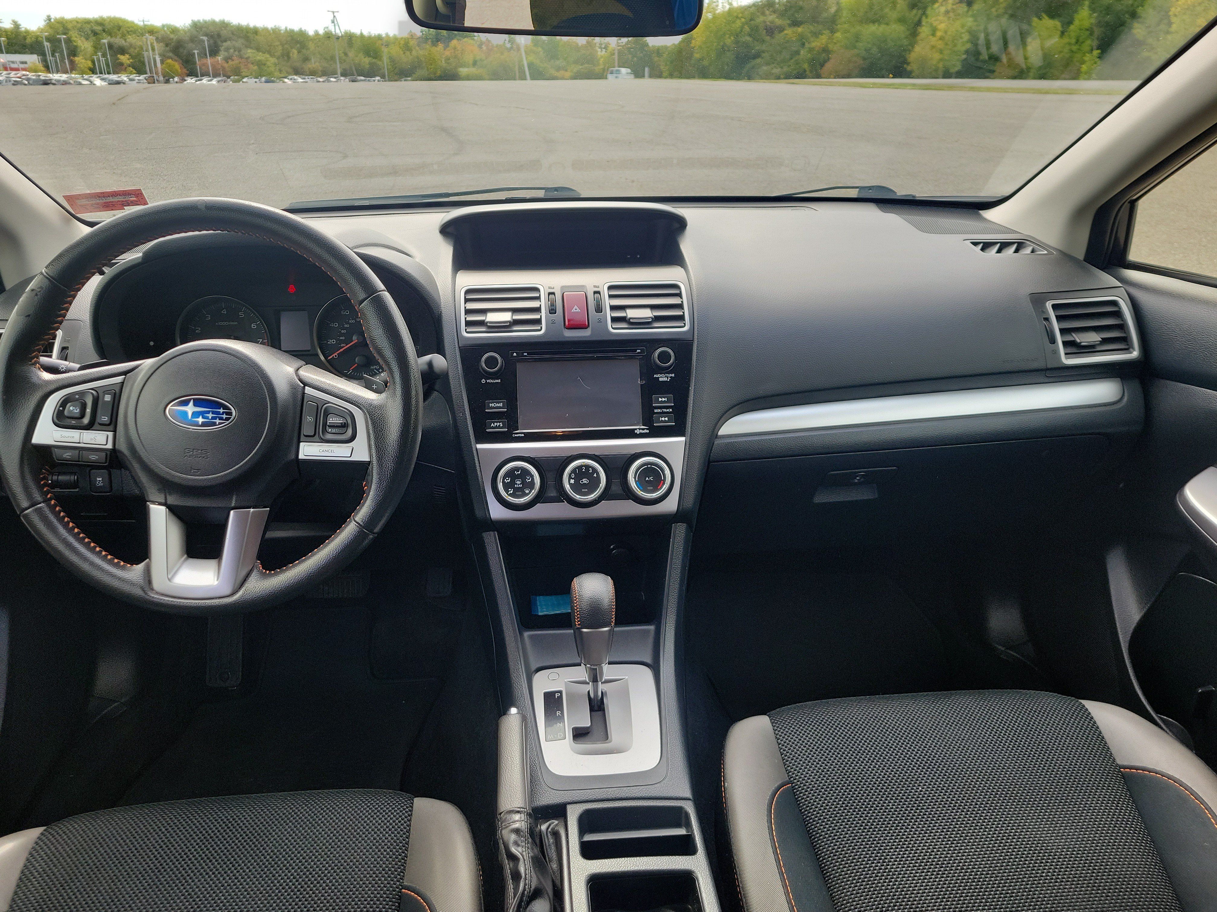 Used 2017 Subaru Crosstrek 2.0i Premium AWD/4WD image 18