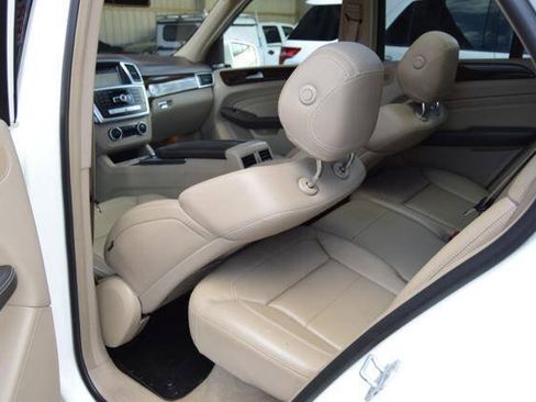 Used 2015 Mercedes-Benz ML 350 4MATIC image 47