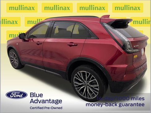 Used 2024 Cadillac XT4 Sport w/ Cold Weather Package image 12