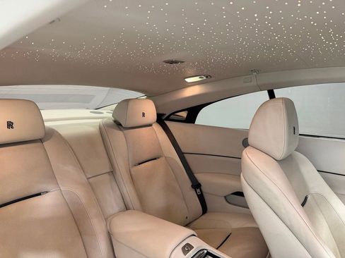 Used 2019 Rolls-Royce Wraith image 35