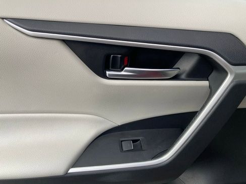 Certified 2024 Toyota RAV4 XLE Premium FWD image 12