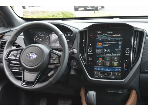 Used 2026 Subaru Forester Touring image 18