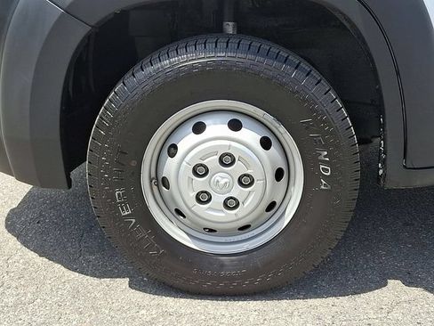 Used 2023 RAM ProMaster 2500 FWD image 8