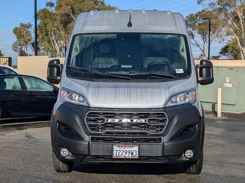 Used 2023 RAM ProMaster 2500 w/ Convenience Group image 7