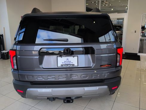 Used 2026 Honda Passport TrailSport image 4