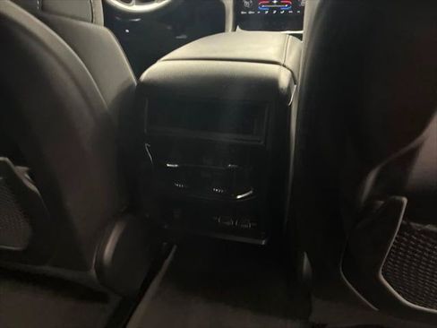Certified 2023 Jeep Grand Cherokee Laredo w/ Luxury Tech Group I AWD/4WD image 31