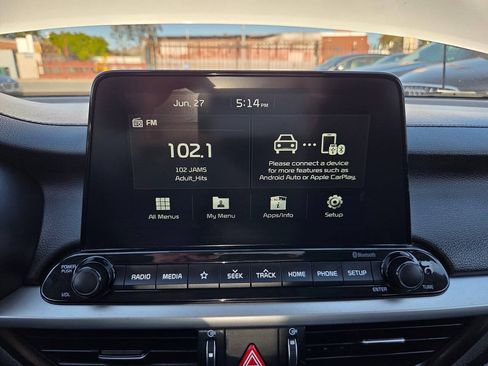Used 2020 Kia Forte LXS FWD image 13